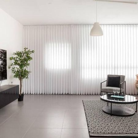 Oַ&O Group-Amazing Apt Bat-Yam 3 Min Walk To Beach Bat Yam Buitenkant foto